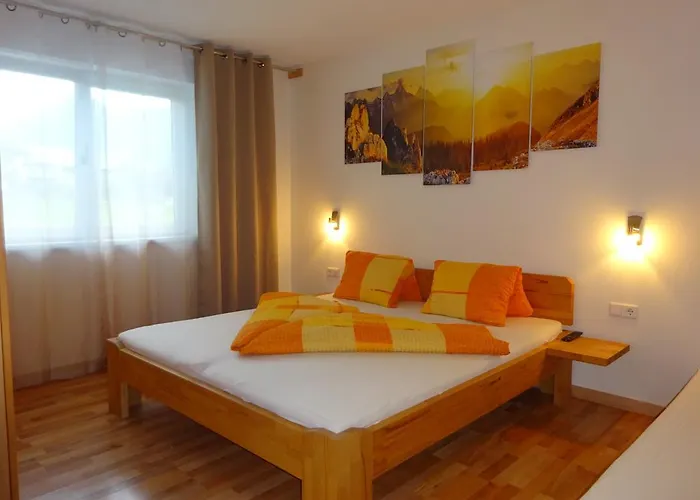 Julian Apartmán Fügen