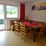 Julian Appartement